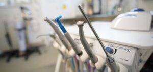 Pet dental surgical equipment